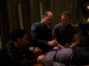 extant_StarTrek_VOY_5x13-Gravity_02498.jpg