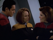 Filename=extant_StarTrek_VOY_5x13-Gravity_02689.jpg
Filesize=143KiB
Dimensions=1200x900
Date added=Nov 12, 2019 extant_StarTrek_VOY_5x13-Gravity_02689.jpg