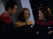 Filename=extant_StarTrek_VOY_5x13-Gravity_02694.jpg
Filesize=140KiB
Dimensions=1200x900
Date added=Nov 12, 2019 extant_StarTrek_VOY_5x13-Gravity_02694.jpg