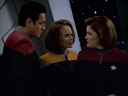 Filename=extant_StarTrek_VOY_5x13-Gravity_02695.jpg
Filesize=138KiB
Dimensions=1200x900
Date added=Nov 12, 2019 extant_StarTrek_VOY_5x13-Gravity_02695.jpg