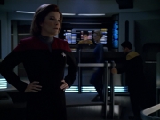 extant_StarTrek_VOY_5x13-Gravity_02712.jpg
