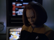 extant_StarTrek_VOY_5x13-Gravity_03041.jpg