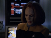 extant_StarTrek_VOY_5x13-Gravity_03043.jpg