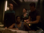 extant_StarTrek_VOY_5x13-Gravity_03093.jpg