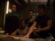 extant_StarTrek_VOY_5x13-Gravity_03100.jpg