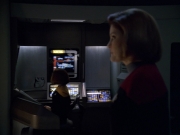 extant_StarTrek_VOY_5x13-Gravity_03227.jpg