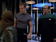 Filename=extant_StarTrek_VOY_5x13-Gravity_03432.jpg
Filesize=197KiB
Dimensions=1200x900
Date added=Nov 12, 2019 extant_StarTrek_VOY_5x13-Gravity_03432.jpg