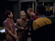 Filename=extant_StarTrek_VOY_5x13-Gravity_03524.jpg
Filesize=173KiB
Dimensions=1200x900
Date added=Nov 12, 2019 extant_StarTrek_VOY_5x13-Gravity_03524.jpg