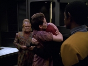 Filename=extant_StarTrek_VOY_5x13-Gravity_03540.jpg
Filesize=165KiB
Dimensions=1200x900
Date added=Nov 12, 2019 extant_StarTrek_VOY_5x13-Gravity_03540.jpg