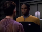 Filename=extant_StarTrek_VOY_5x13-Gravity_03600.jpg
Filesize=151KiB
Dimensions=1200x900
Date added=Nov 12, 2019 extant_StarTrek_VOY_5x13-Gravity_03600.jpg