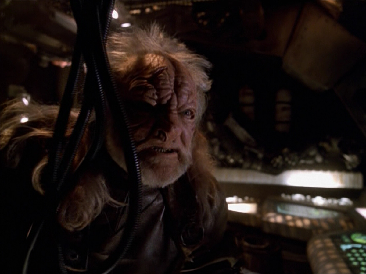 extant_StarTrek_VOY_5x14-Bliss_00011.jpg