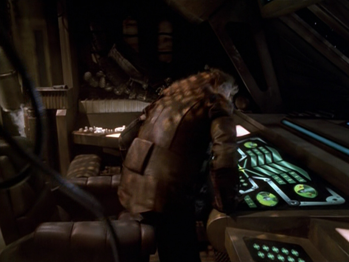 extant_StarTrek_VOY_5x14-Bliss_00019.jpg