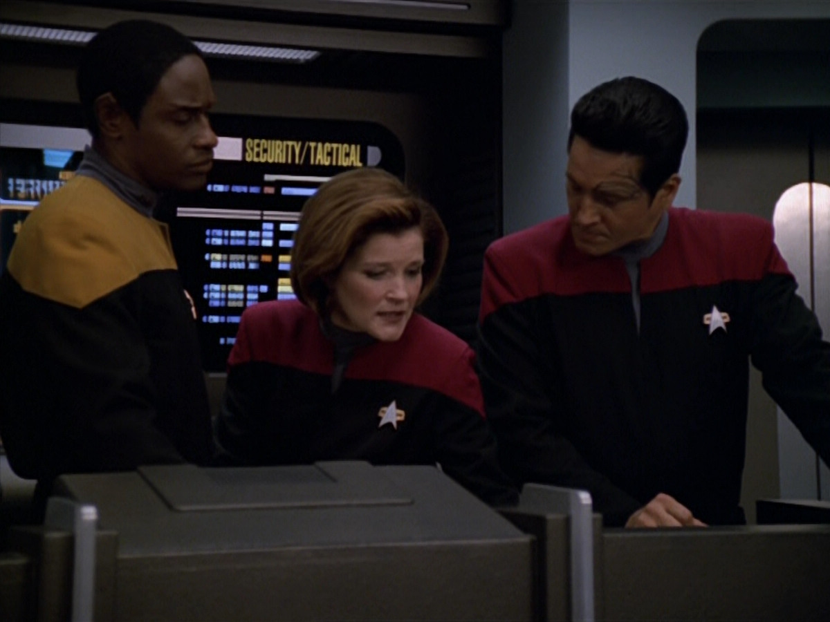 extant_StarTrek_VOY_5x14-Bliss_00244.jpg