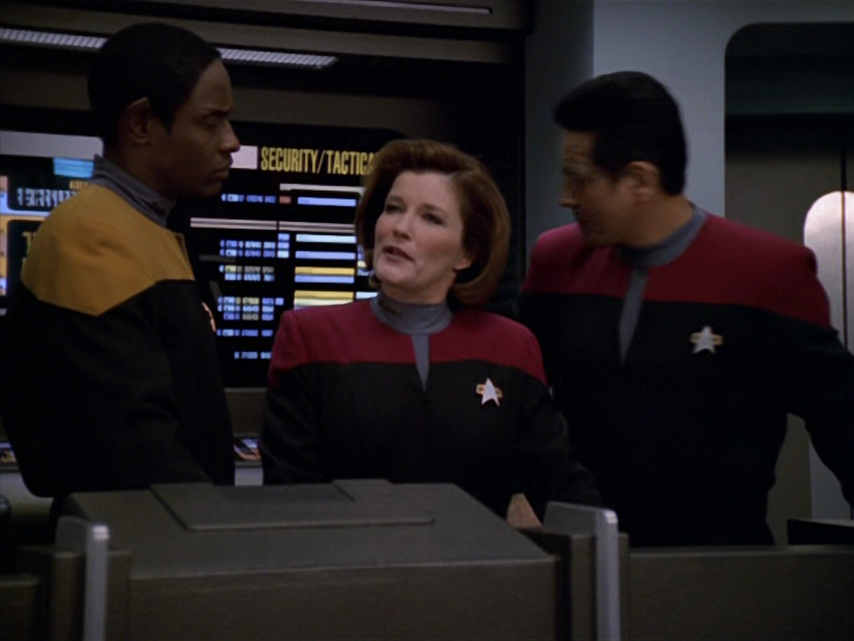 extant_StarTrek_VOY_5x14-Bliss_00260.jpg