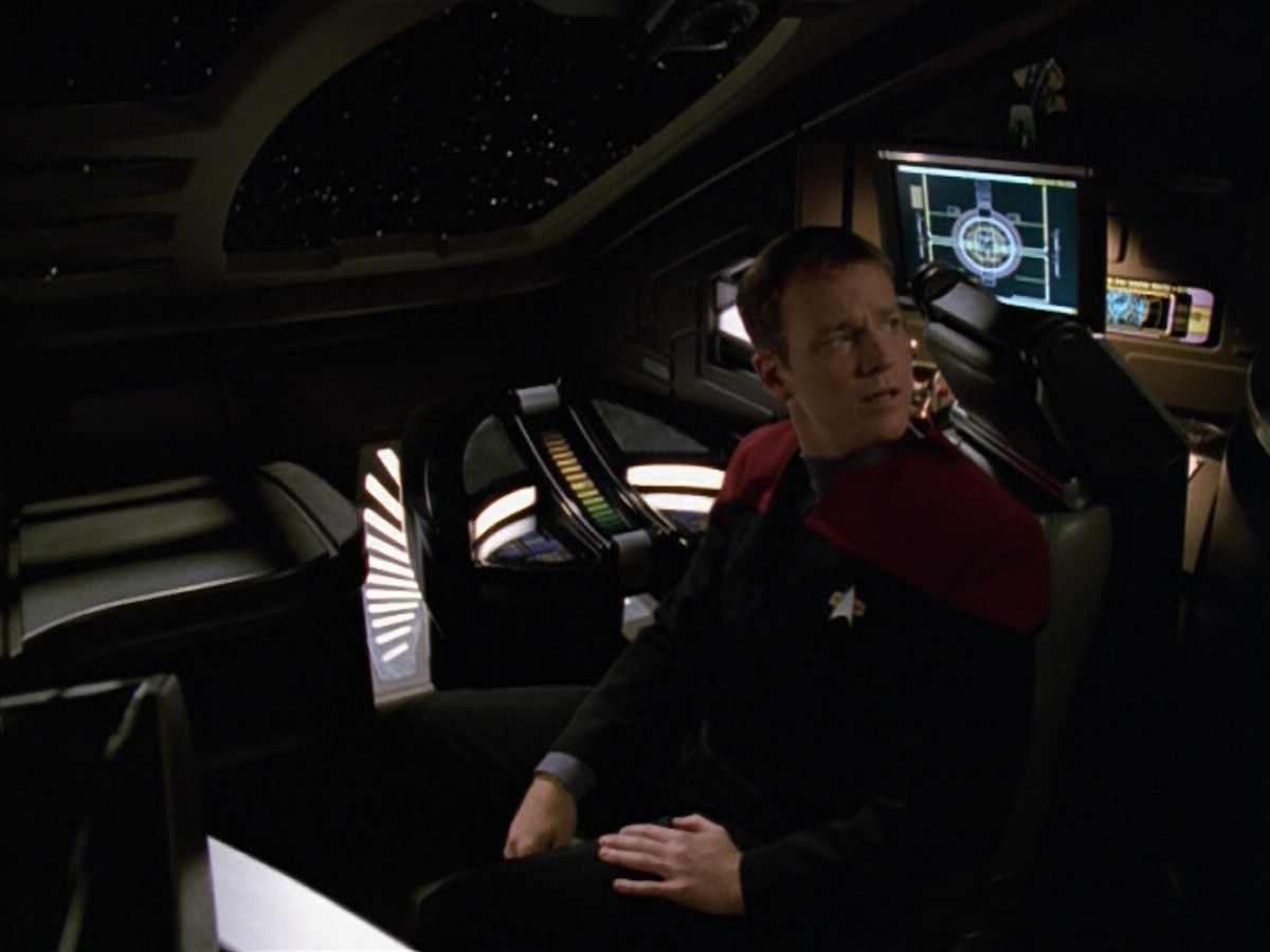 extant_StarTrek_VOY_5x14-Bliss_00327.jpg