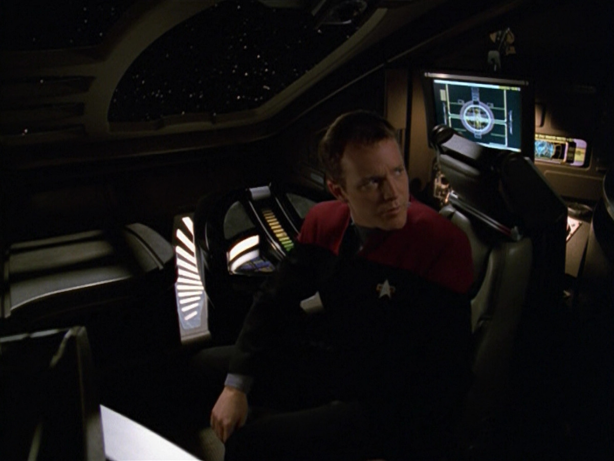 extant_StarTrek_VOY_5x14-Bliss_00339.jpg