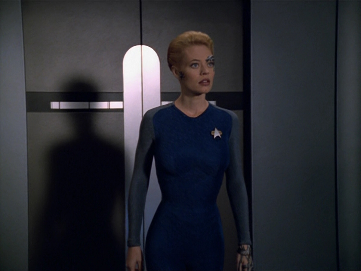 extant_StarTrek_VOY_5x14-Bliss_00429.jpg