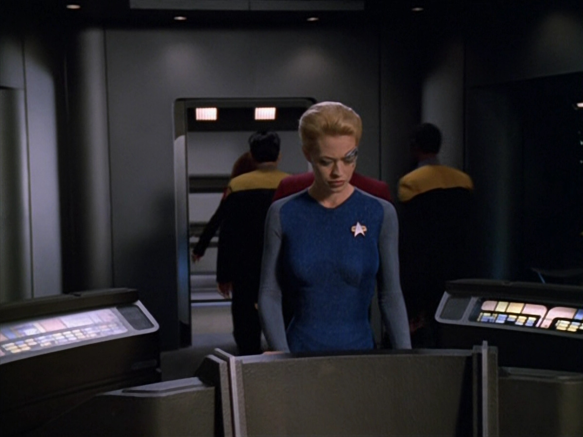 extant_StarTrek_VOY_5x14-Bliss_00493.jpg