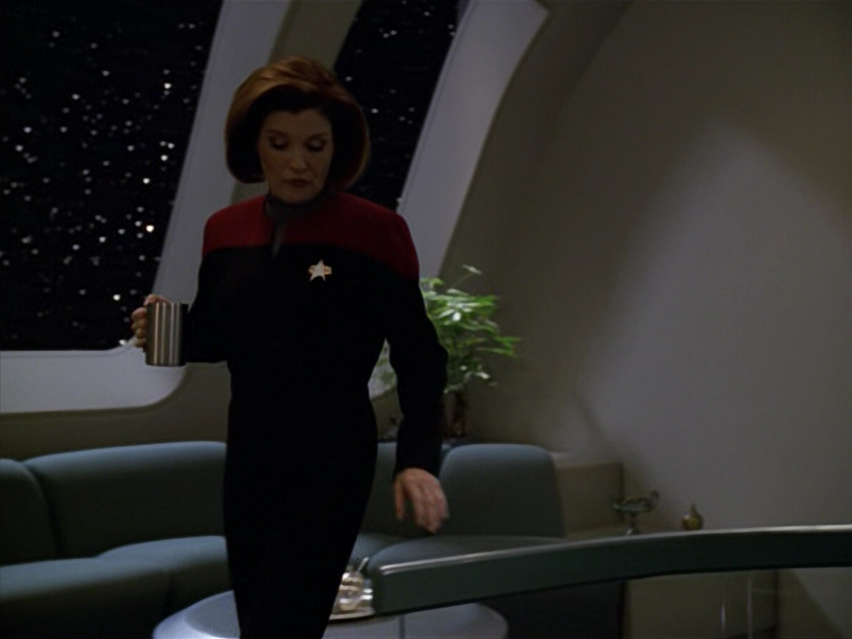 extant_StarTrek_VOY_5x14-Bliss_00512.jpg