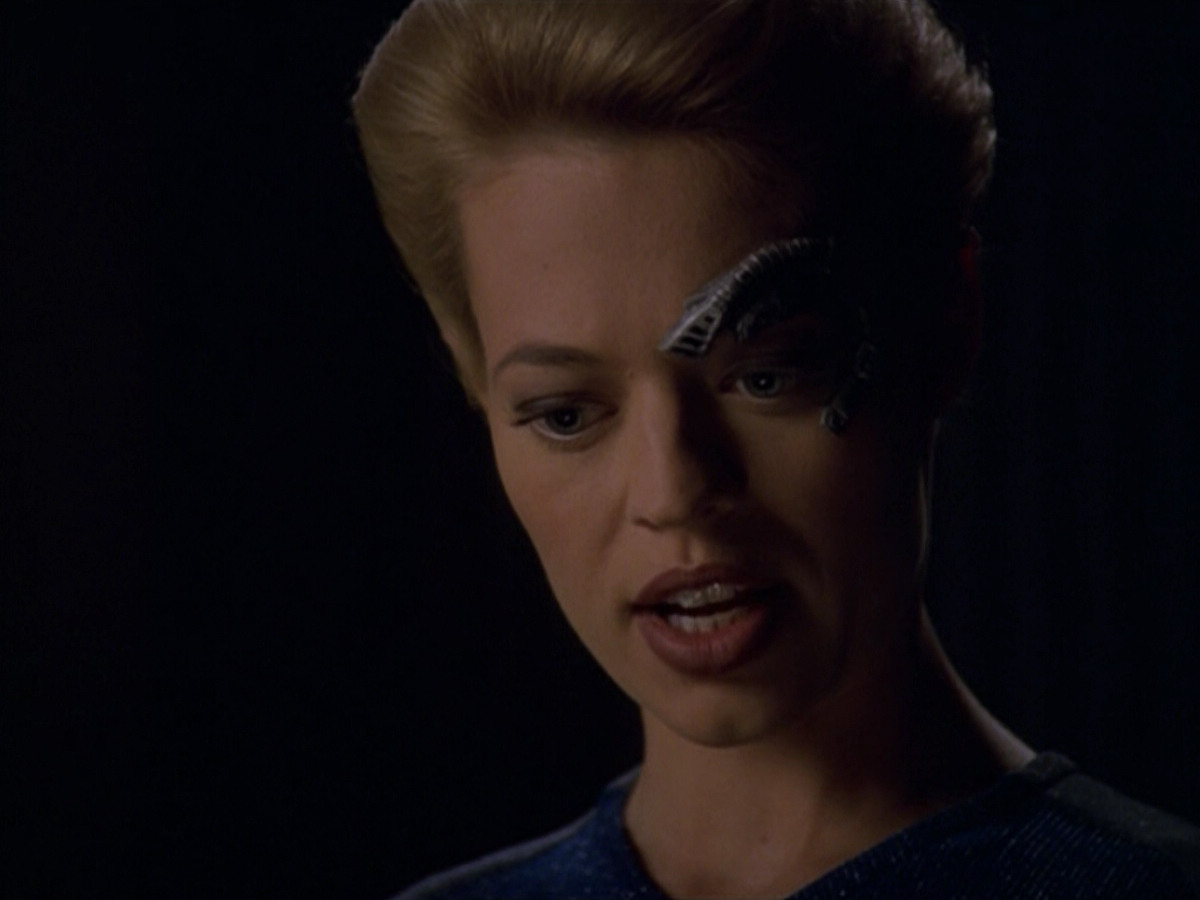 extant_StarTrek_VOY_5x14-Bliss_00742.jpg