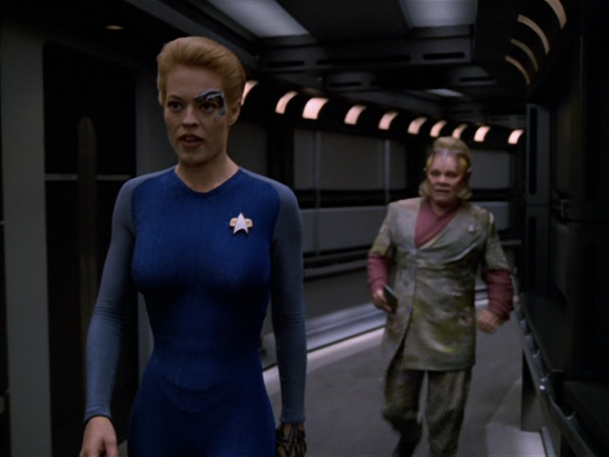 extant_StarTrek_VOY_5x14-Bliss_00773.jpg
