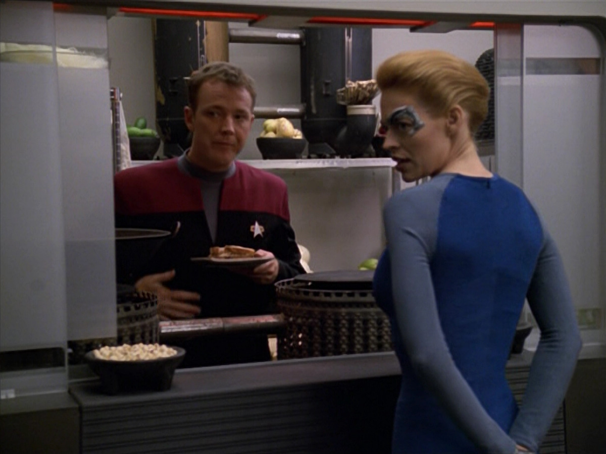 extant_StarTrek_VOY_5x14-Bliss_00853.jpg