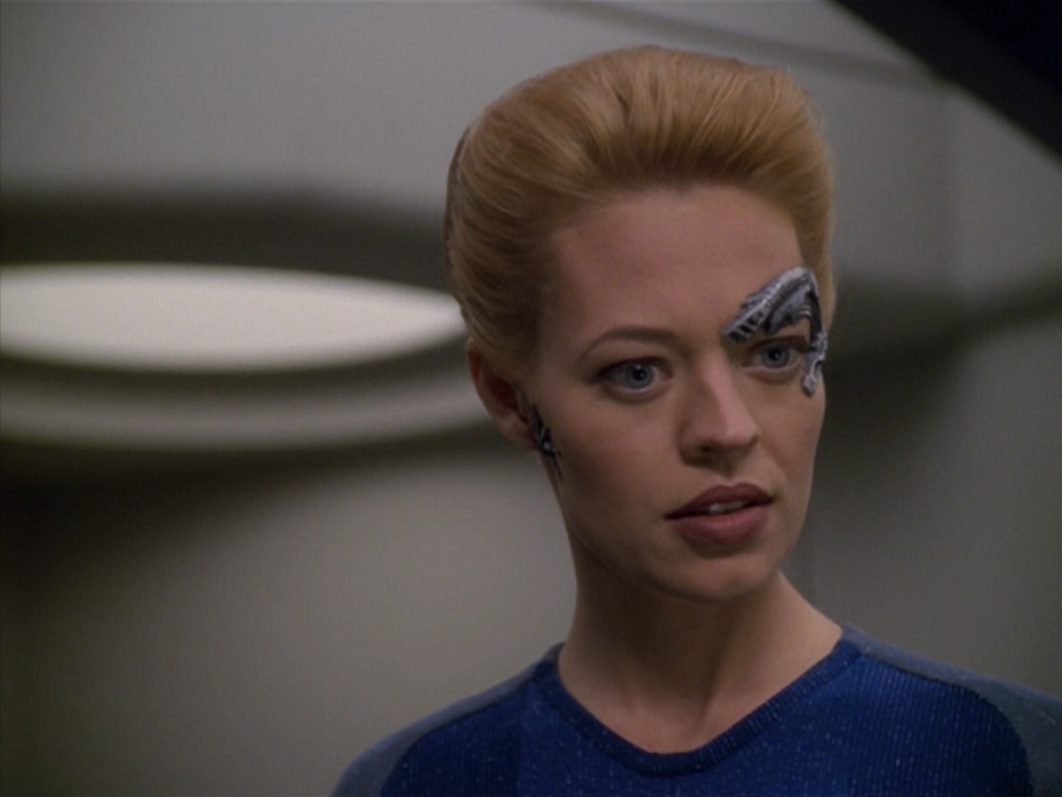 extant_StarTrek_VOY_5x14-Bliss_00917.jpg