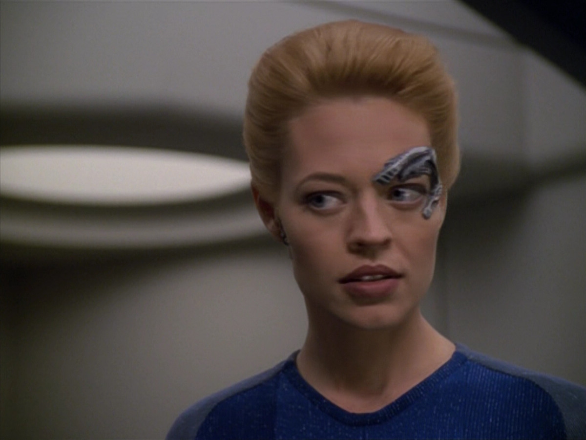 extant_StarTrek_VOY_5x14-Bliss_00918.jpg