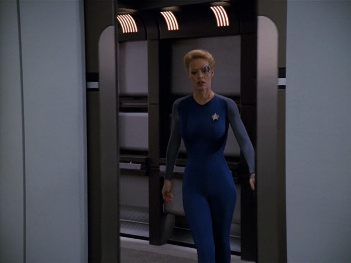 extant_StarTrek_VOY_5x14-Bliss_00924.jpg