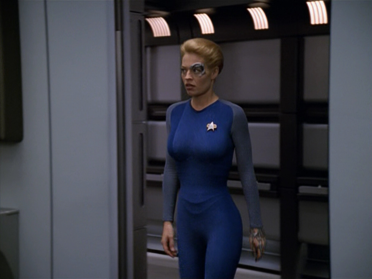 extant_StarTrek_VOY_5x14-Bliss_00925.jpg