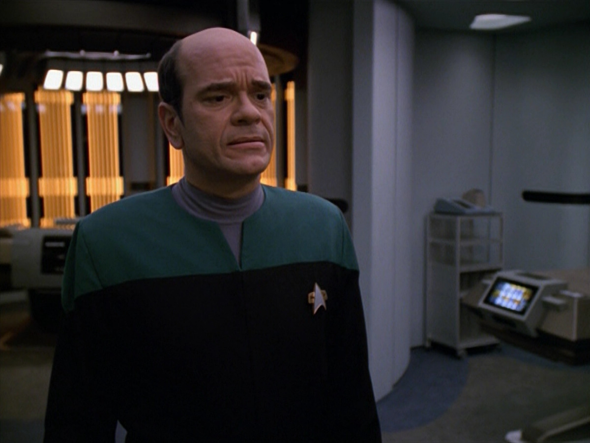 extant_StarTrek_VOY_5x14-Bliss_00975.jpg