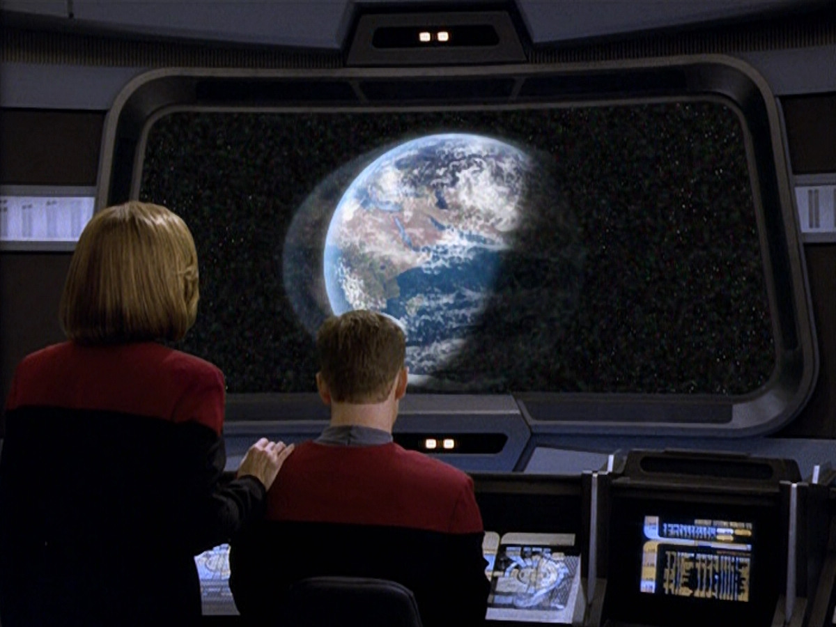 extant_StarTrek_VOY_5x14-Bliss_01036.jpg