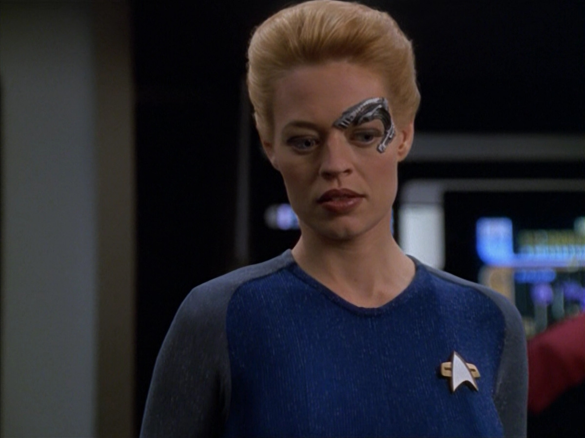 extant_StarTrek_VOY_5x14-Bliss_01050.jpg