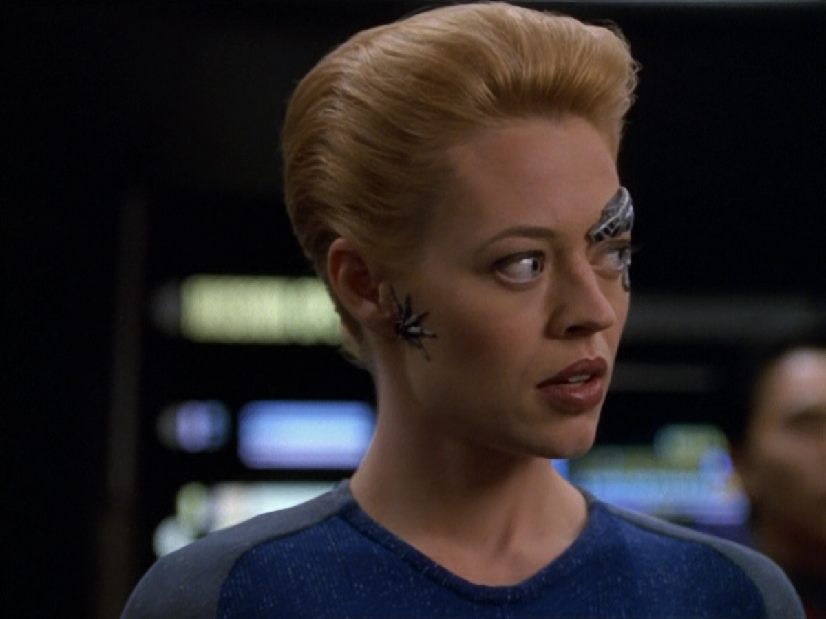 extant_StarTrek_VOY_5x14-Bliss_01054.jpg