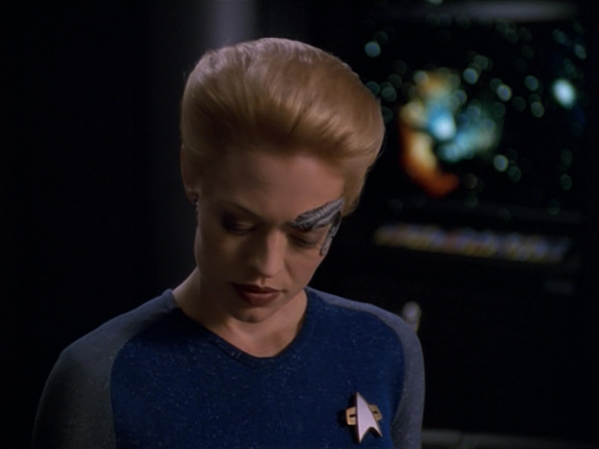 extant_StarTrek_VOY_5x14-Bliss_01114.jpg