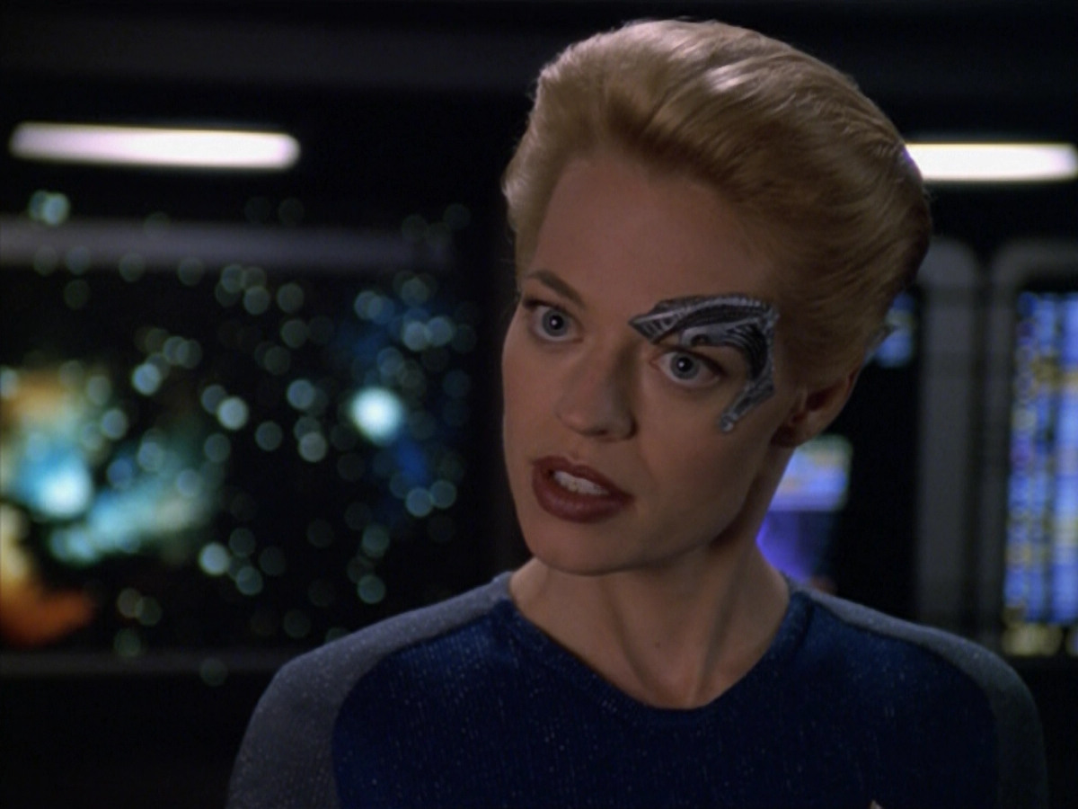extant_StarTrek_VOY_5x14-Bliss_01238.jpg