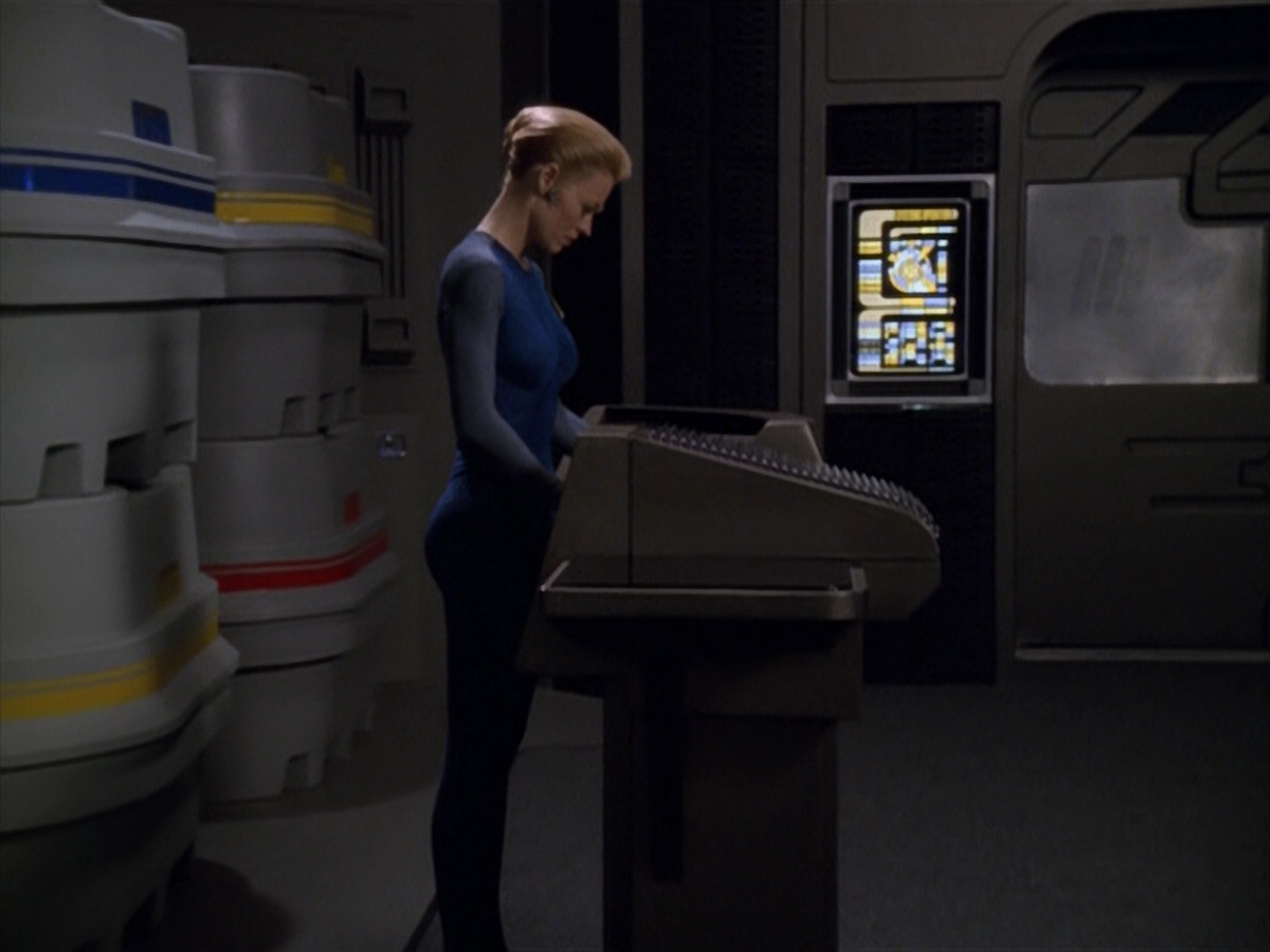 extant_StarTrek_VOY_5x14-Bliss_01291.jpg