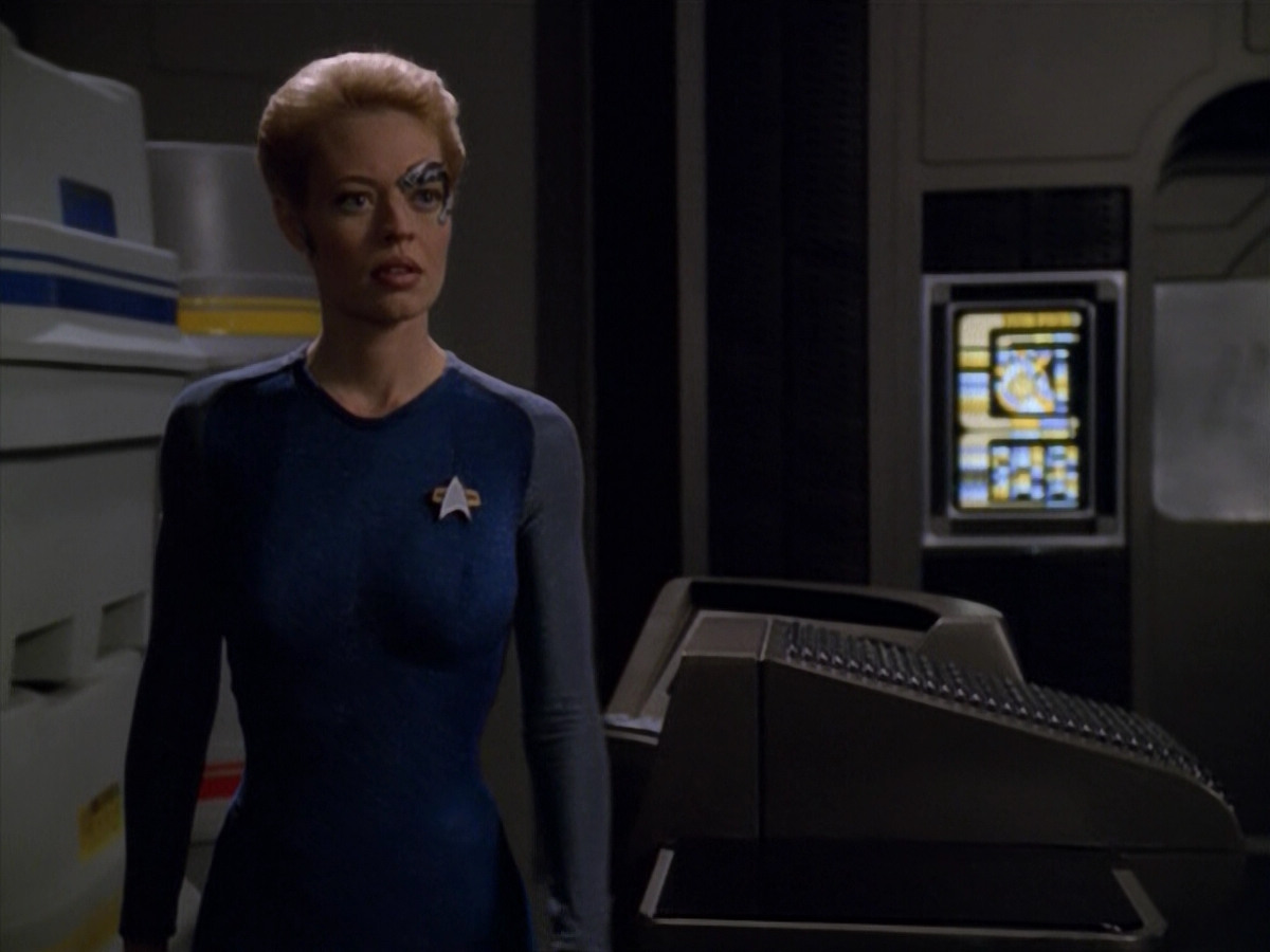 extant_StarTrek_VOY_5x14-Bliss_01310.jpg