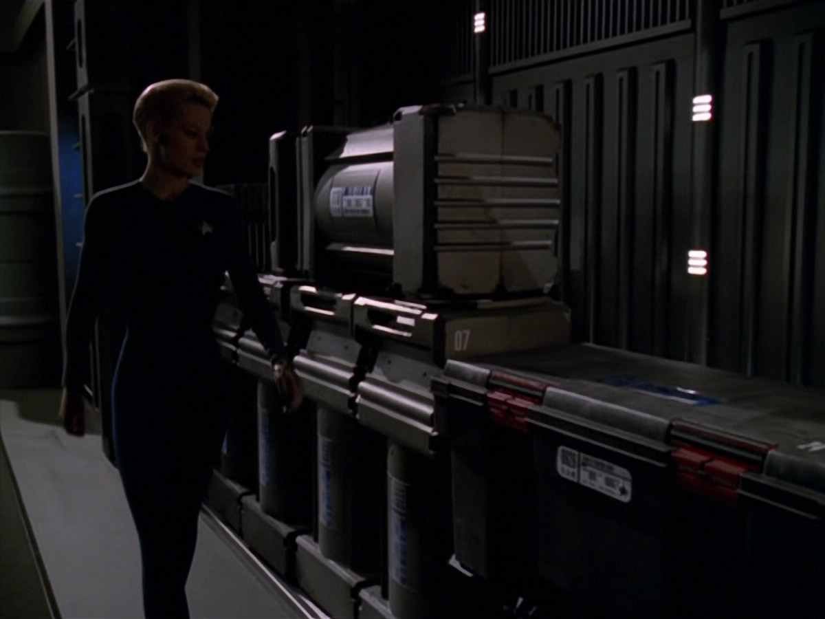 extant_StarTrek_VOY_5x14-Bliss_01334.jpg