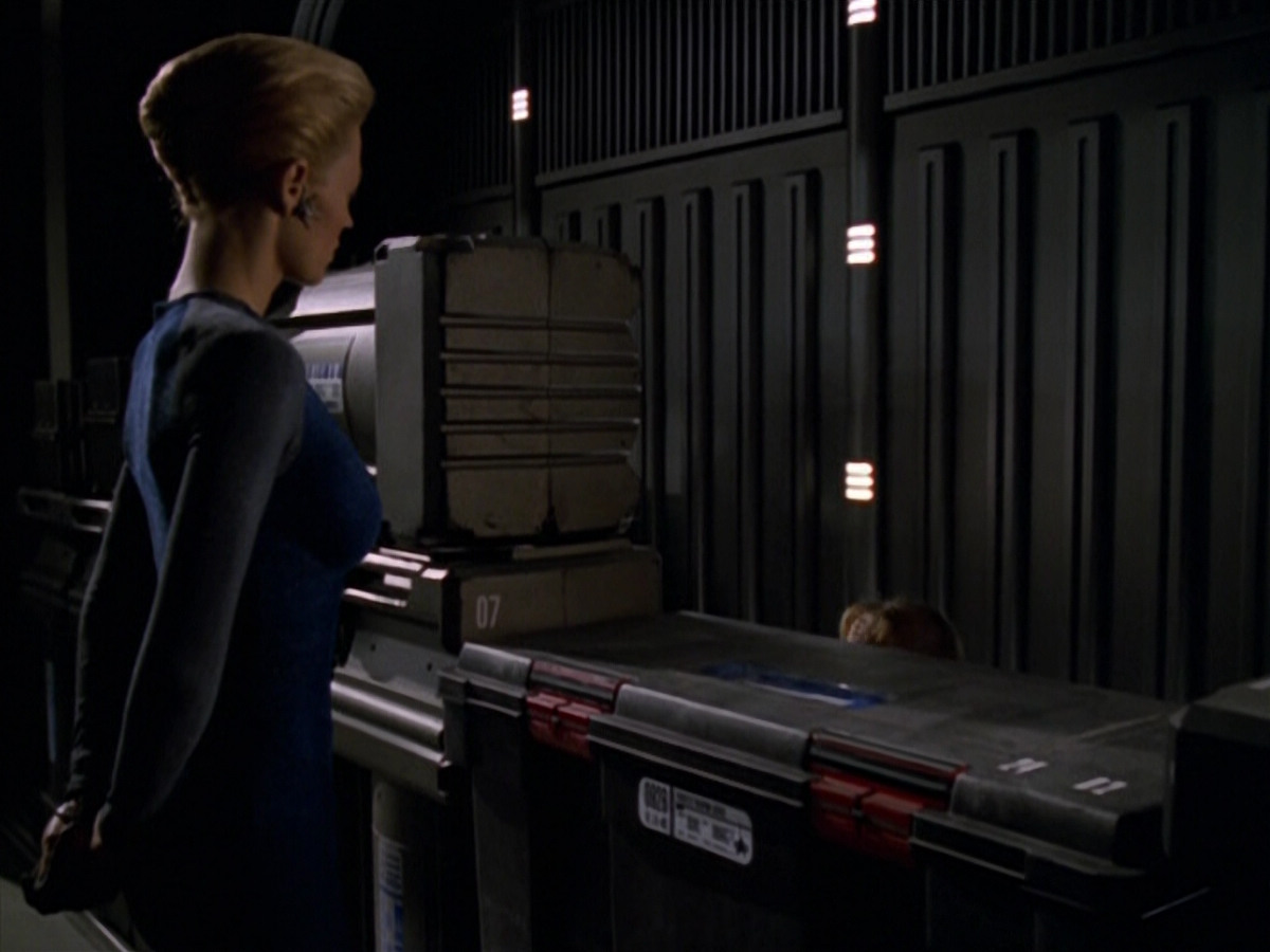 extant_StarTrek_VOY_5x14-Bliss_01341.jpg