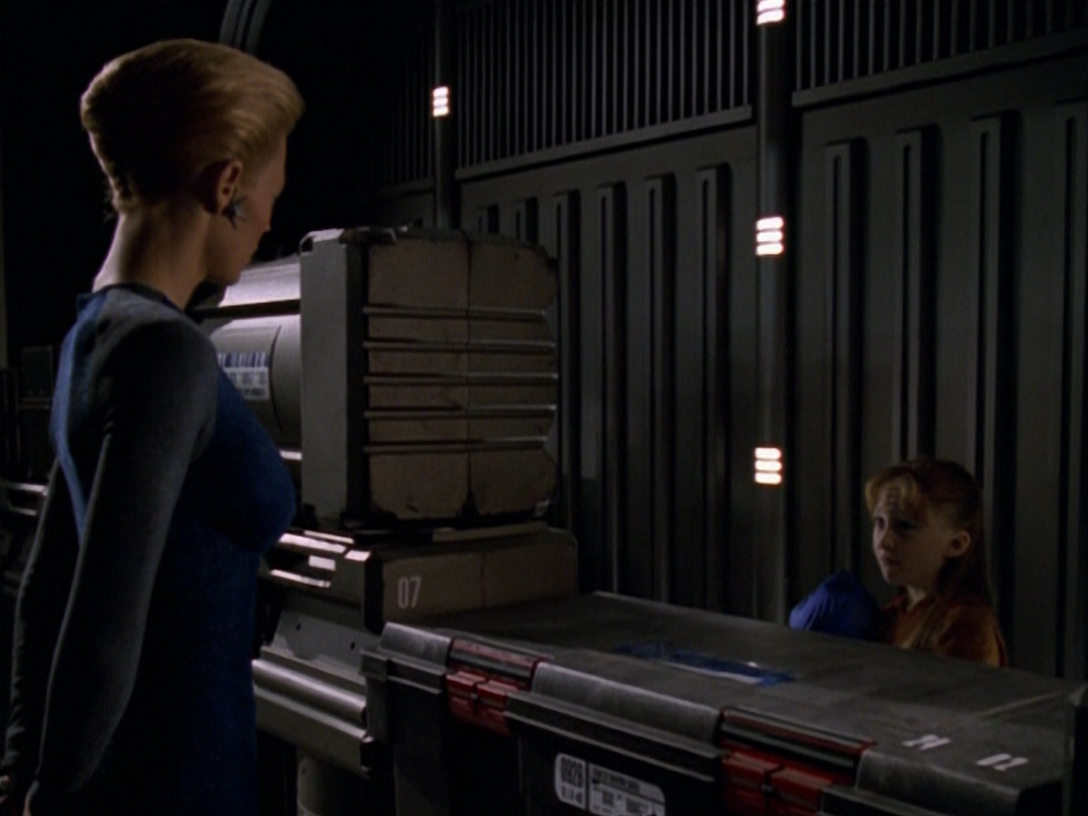 extant_StarTrek_VOY_5x14-Bliss_01347.jpg