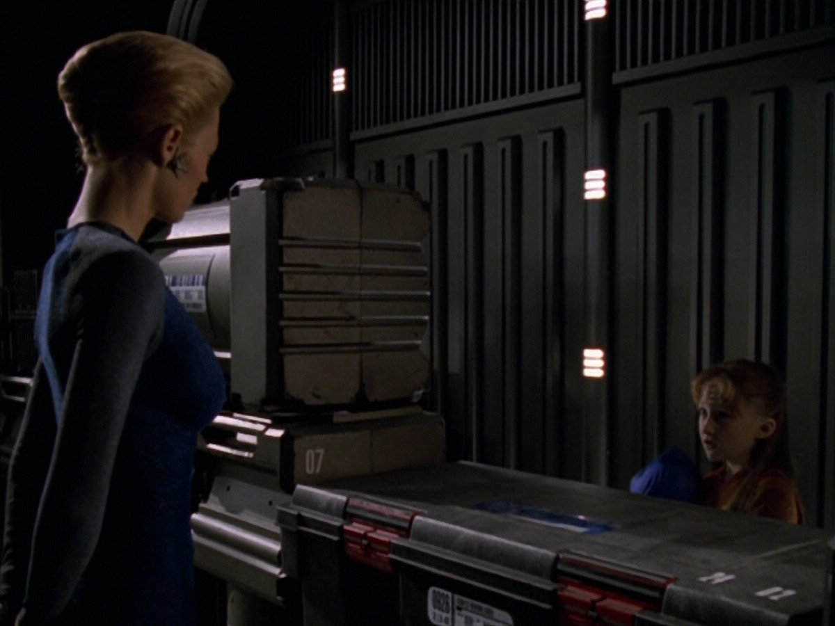 extant_StarTrek_VOY_5x14-Bliss_01349.jpg