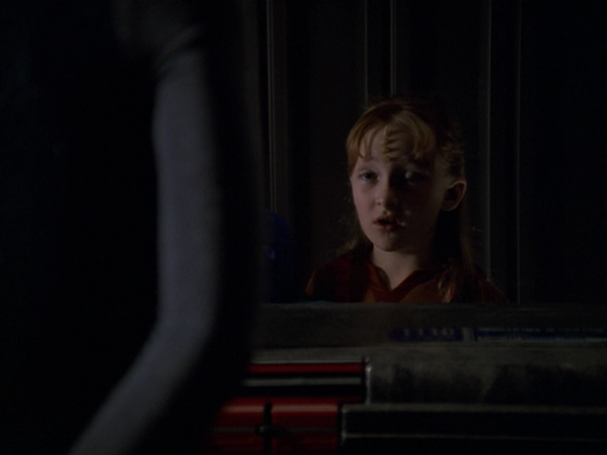 extant_StarTrek_VOY_5x14-Bliss_01378.jpg