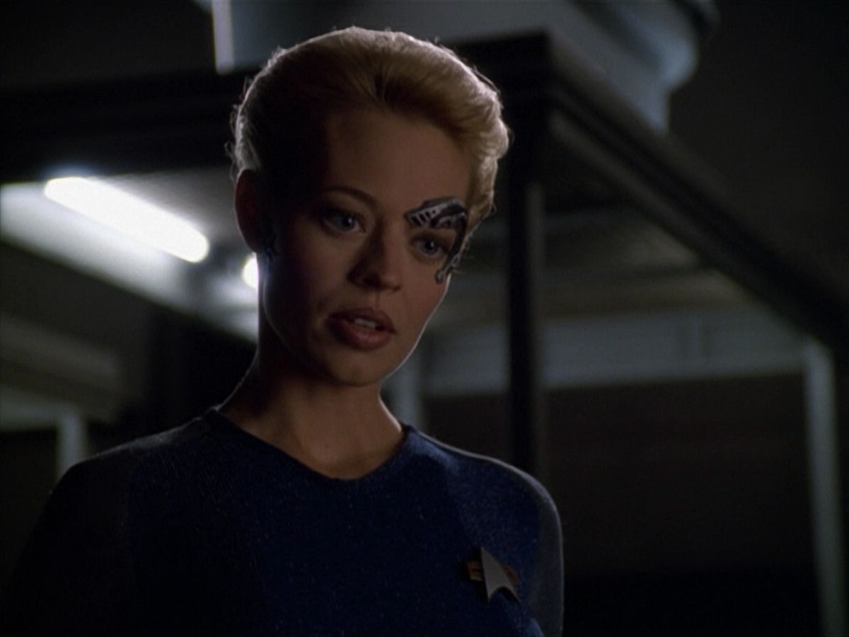 extant_StarTrek_VOY_5x14-Bliss_01395.jpg