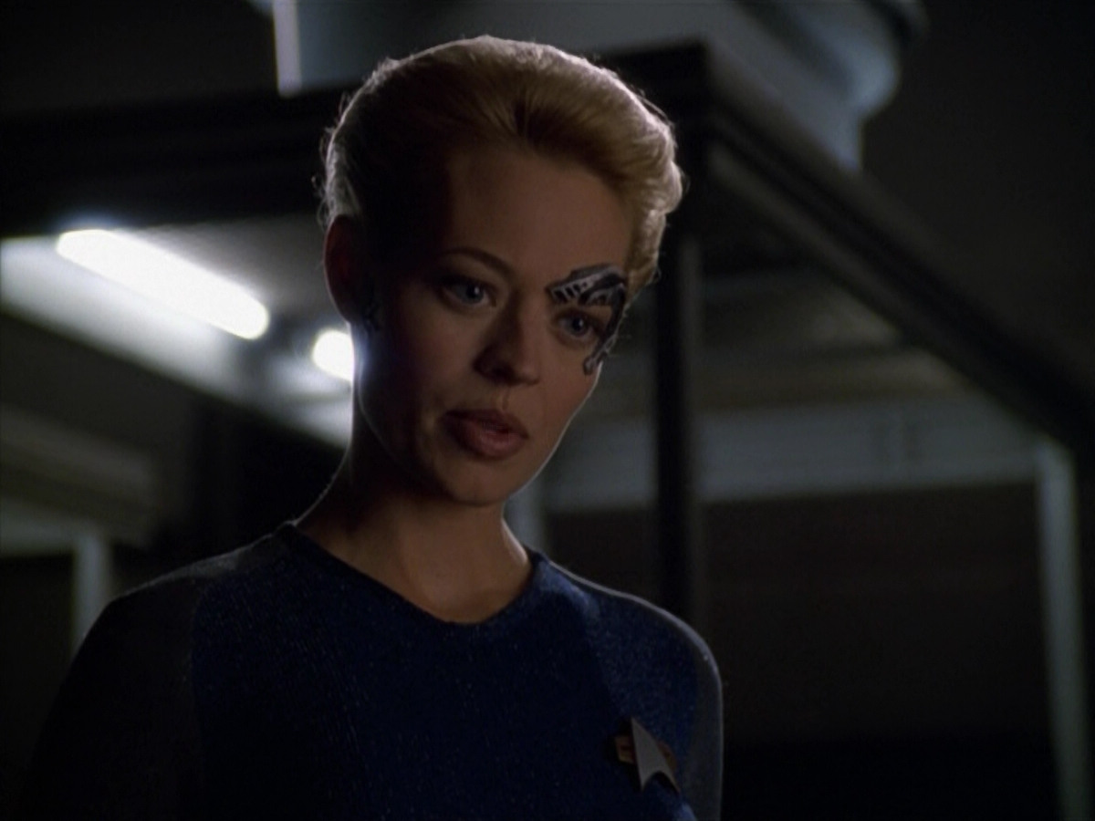 extant_StarTrek_VOY_5x14-Bliss_01398.jpg