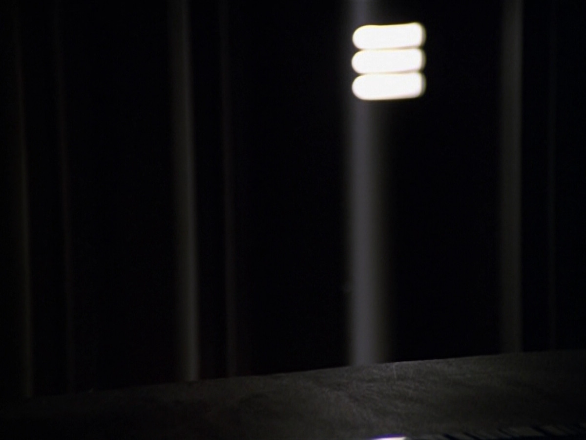 extant_StarTrek_VOY_5x14-Bliss_01425.jpg