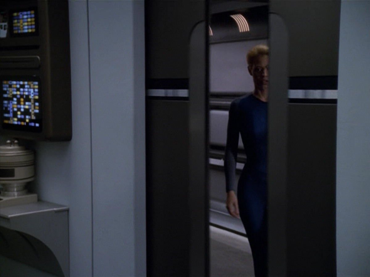 extant_StarTrek_VOY_5x14-Bliss_01426.jpg
