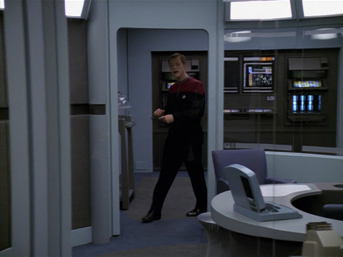 extant_StarTrek_VOY_5x14-Bliss_01434.jpg