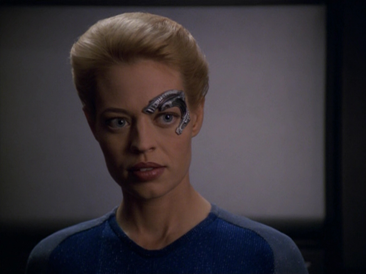 extant_StarTrek_VOY_5x14-Bliss_01539.jpg