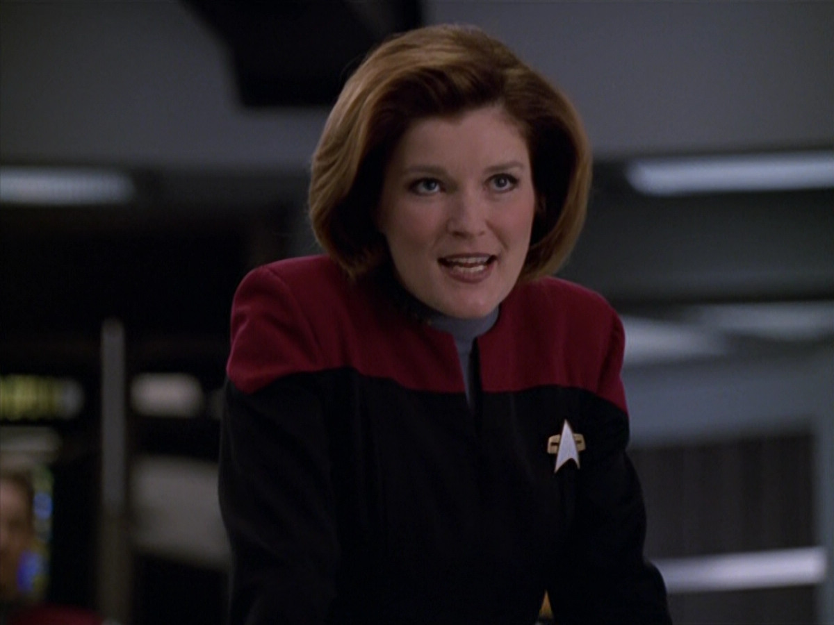 extant_StarTrek_VOY_5x14-Bliss_01584.jpg